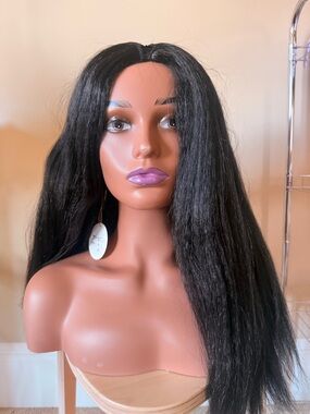 20” yaki V part wig